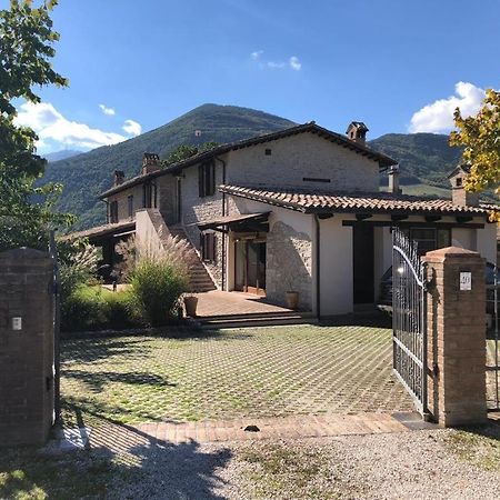 Casa Vinto Hotel Cagli Kültér fotó