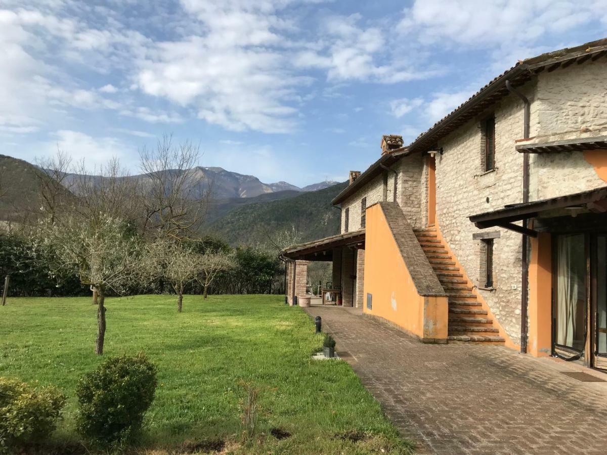 Casa Vinto Hotel Cagli Kültér fotó